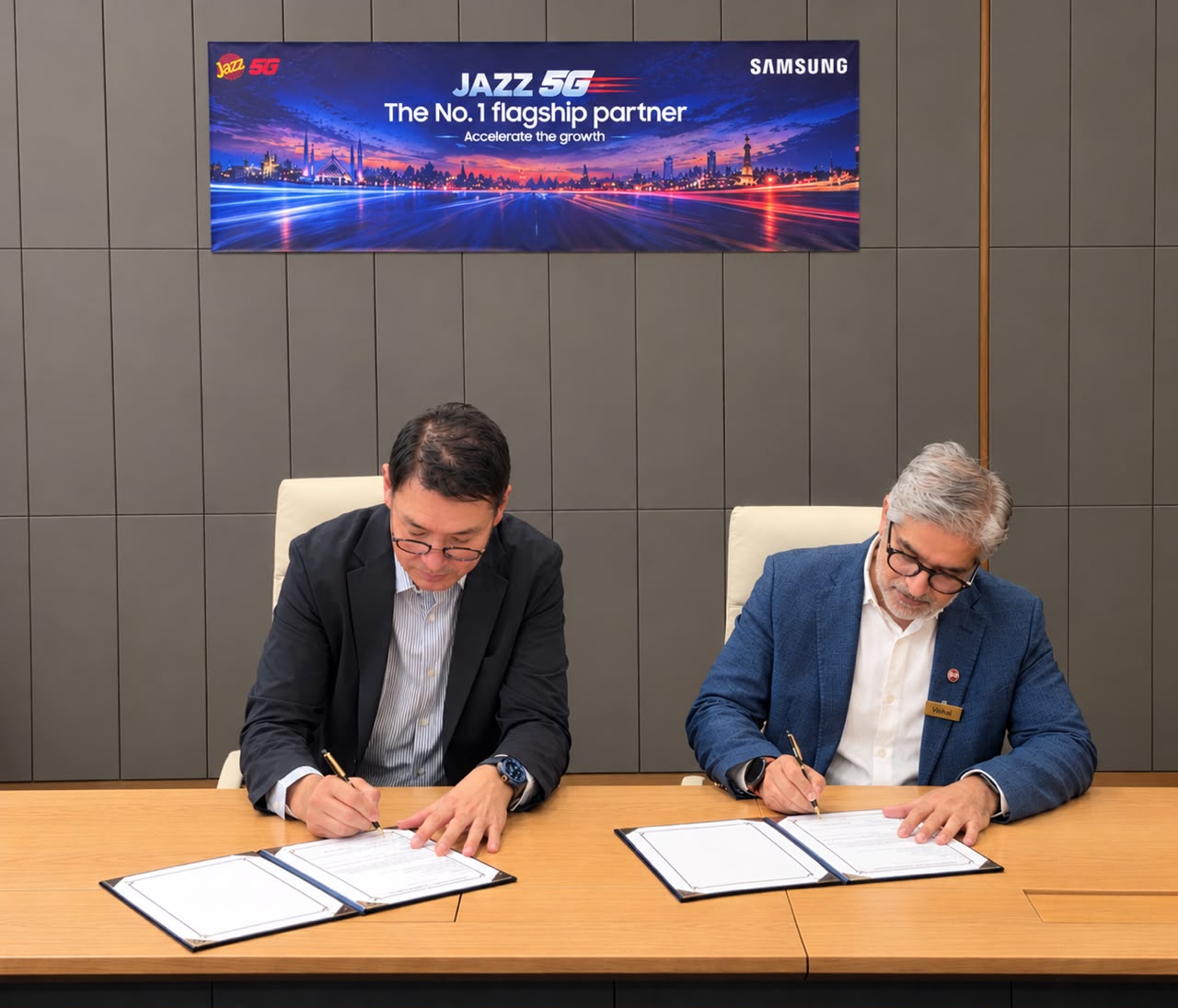 Samsung and Jazz Sign Strategic Partnership in South Korea to Accelerate AI and 5G Adoption in Pakistan